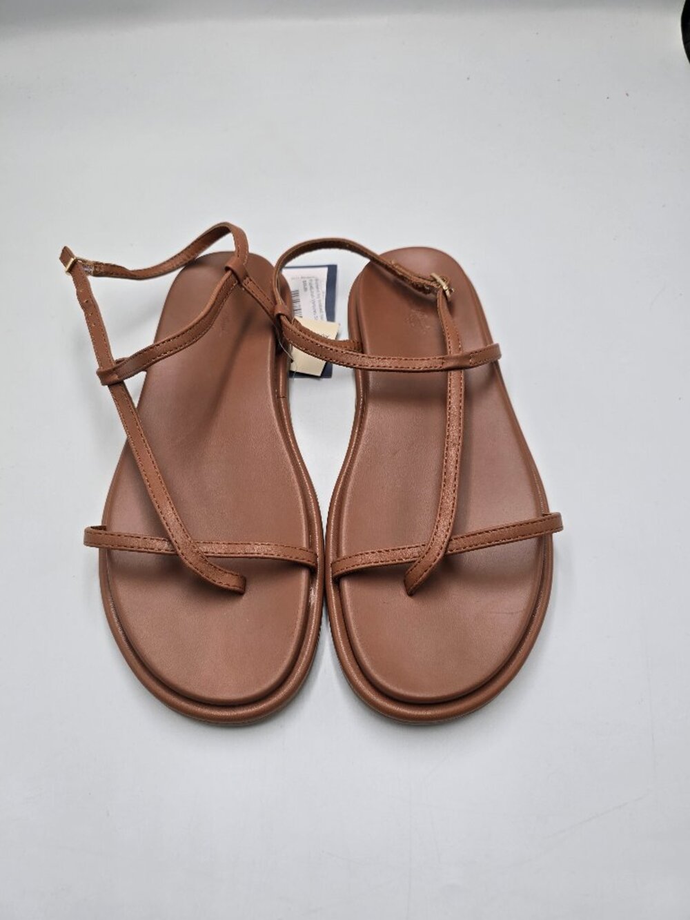Universal Thread Sandals